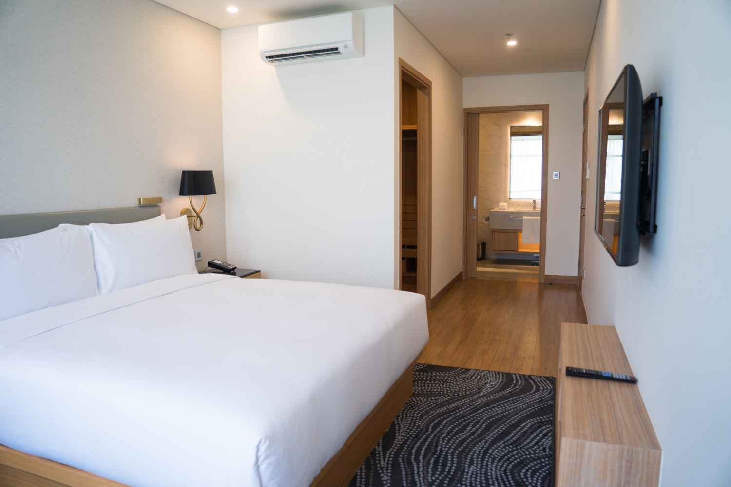Laundry service for motels